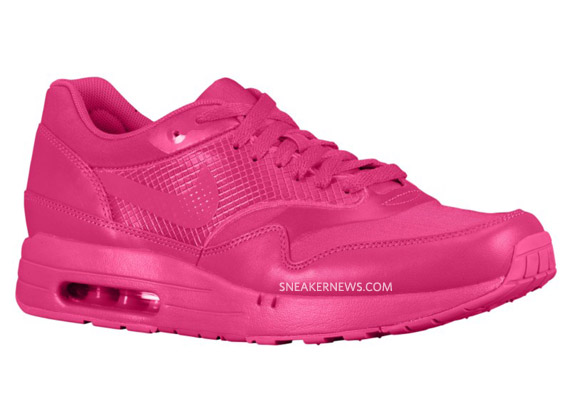 Nike Air Maxim 1 Air Attack Pink 01