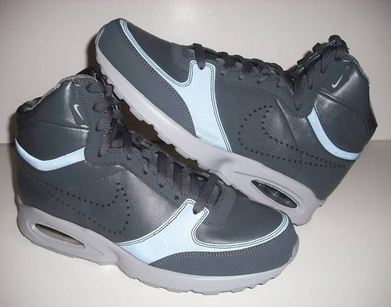 Nike Air Maximas Sample 2