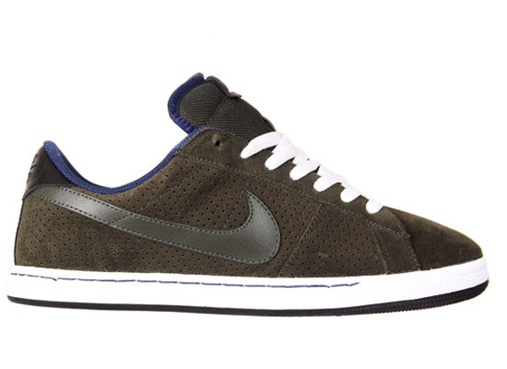 Nike Sb Classic Dark Army 01