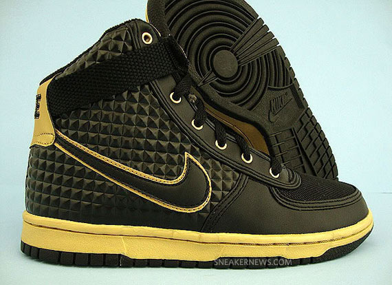 Nike Vandal Gs Heavy Metal Black Gold 1