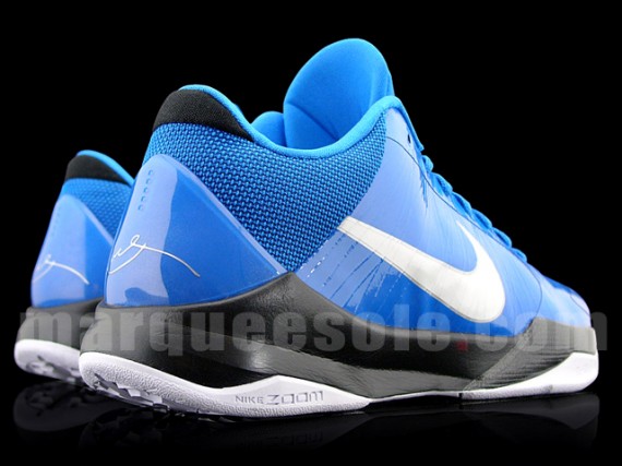 Nike Zoom Kobe V (5) - Blue - Black - White