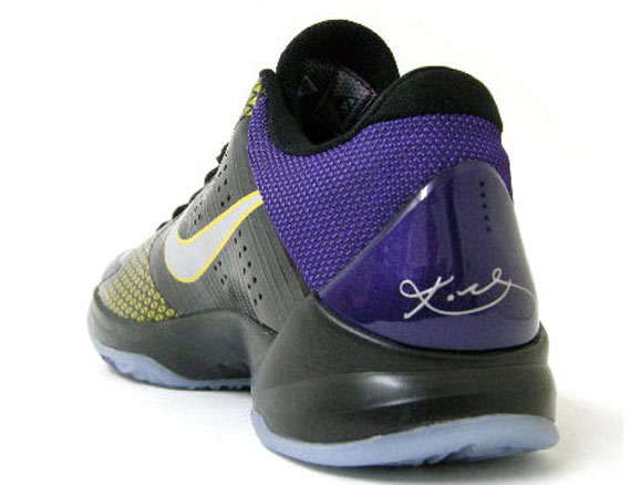 Nike Zoom Kobe V Pop 4