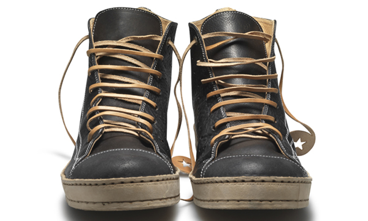Sak X Converse Front Blk