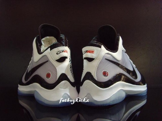 Nike LeBron VII (7) P.S. POP – White – Black – New Images