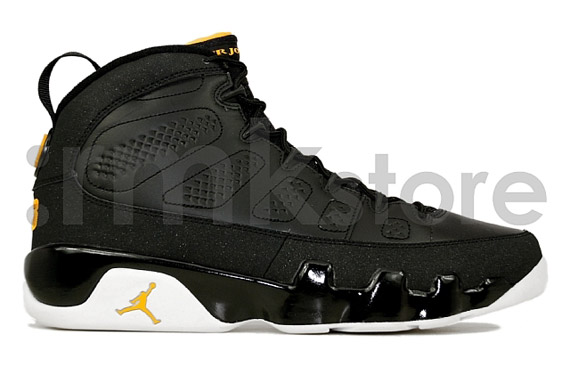 Air Jordan 9 Ix Retro Black Citrus 6