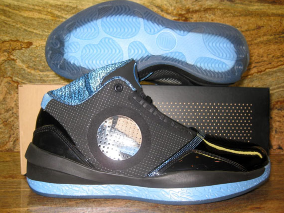 Air Jordan 2010 University Blue Release Reminder 01