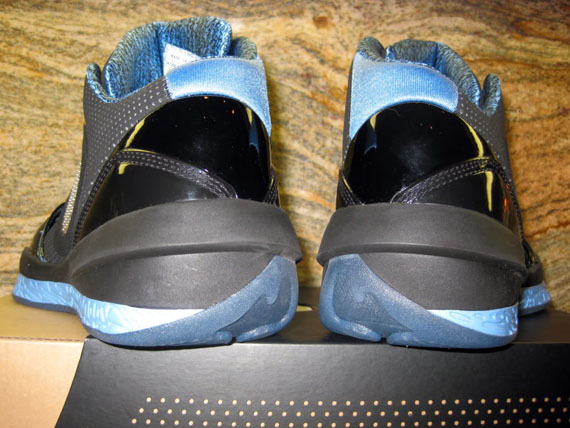 Air Jordan 2010 University Blue Release Reminder 03