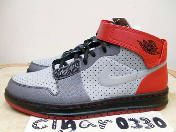 Air Jordan Alpha 1 Outdoor Silver Black Red 2