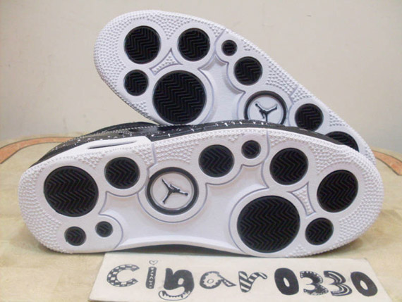 Air Jordan Flight 9 Oreo 4