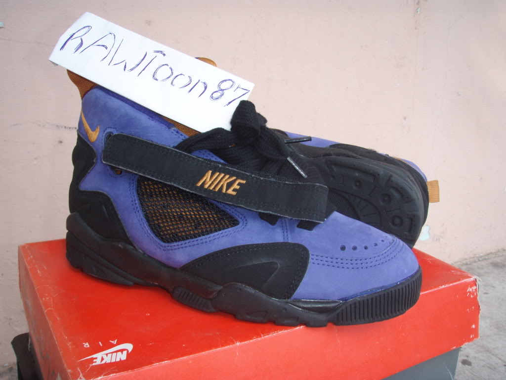 Nike Air Check 05