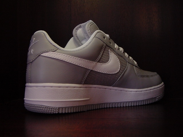 Nike Air Force 1 Low Wolf Grey 04