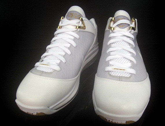 Nike Air Max Lebron Vii Low White Gold 2