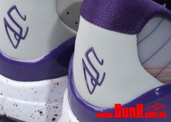 Nike Hyperdunk Low – Steve Nash Home PE