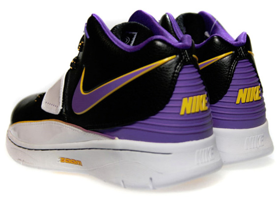 Nike KD II (2) - PG Jaguars Colorway | Available on eBay