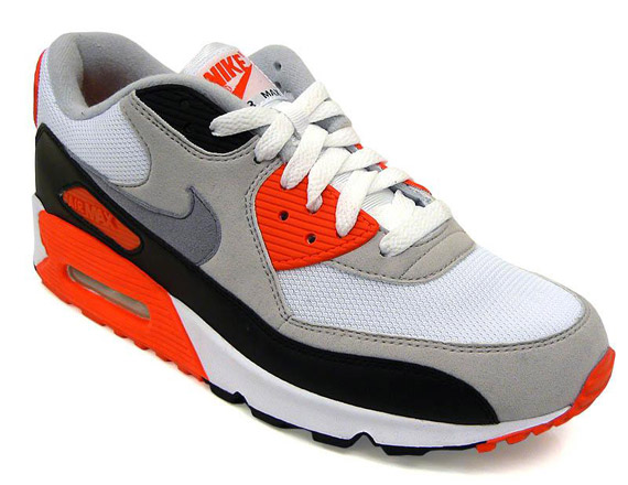 11 05 2010 Am90 Infrared Detail2 1 1