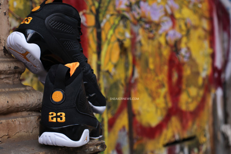 Air Jordan 9 Citrus Detailed Feature 00