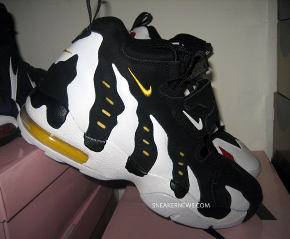 Nike Air DT Max 96 LE - Black - White - Varsity Maize | Holiday 2010