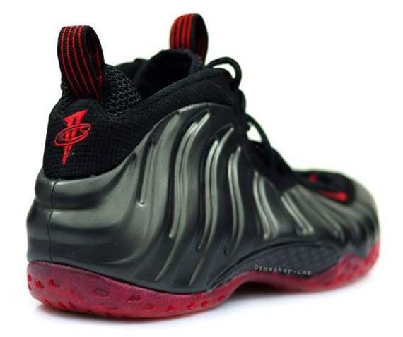 Nike Air Foamposite 1 One Cough Drop 04