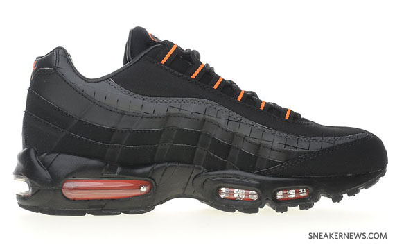 Nike Air Max 95 Black Total Orange 03