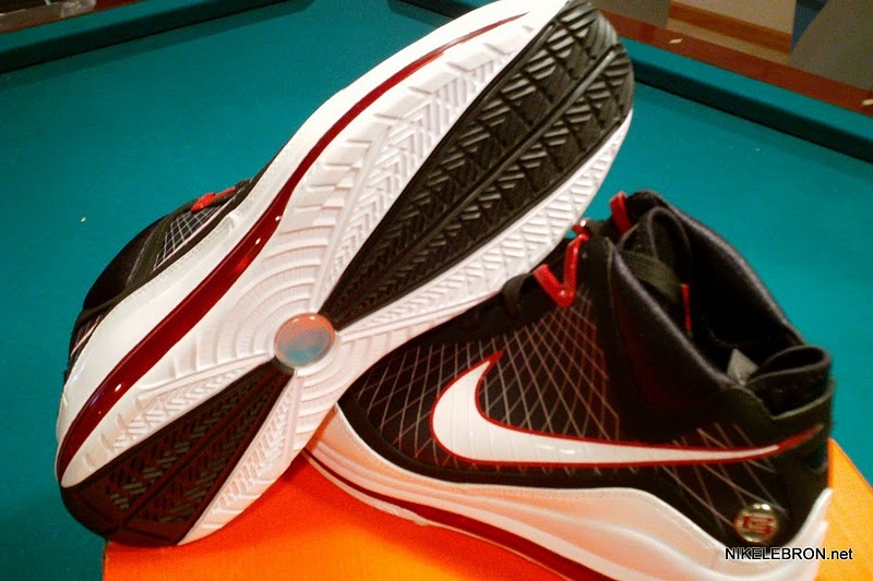 Nike Air Max Lebron 7 Pe King City Classic 3 03