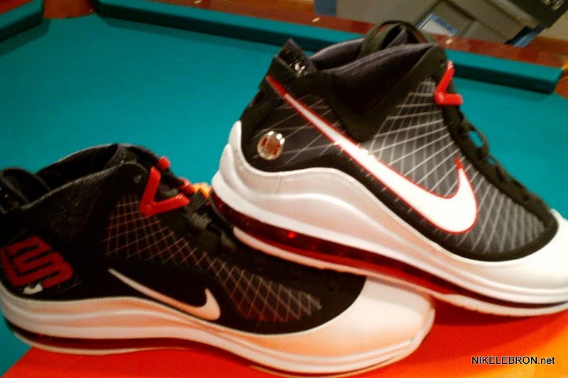 Nike Air Max Lebron 7 Pe King City Classic 3 04