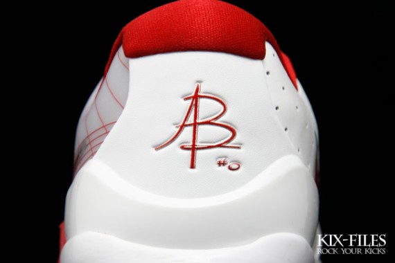 Nike Hyperdunk Low – Aaron Brooks PE – New Images