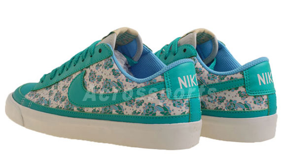 Nike Wmns Blazer Low Ap 3