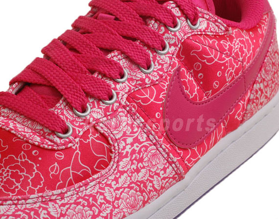 Nike Wmns Terminator Low Cheongsam Pink 01