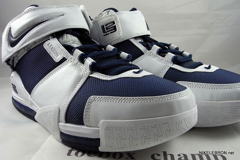 Nike Zoom Lebron 2 Pe Marshall Faulk 1 05