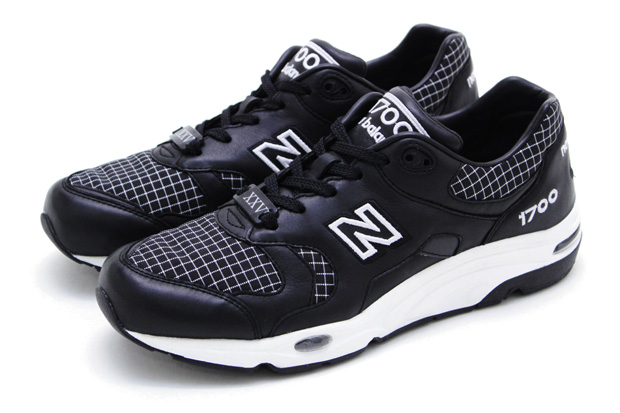 Oshmans New Balance 25th 1700 1