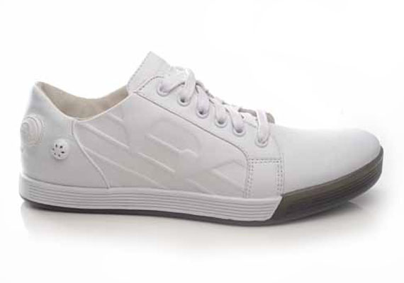 Reebok Emporio Armani Footwear05