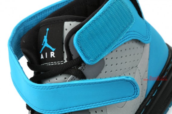 Air Jordan Alpha 1 Outdoor - Laser Blue | Fall 2010