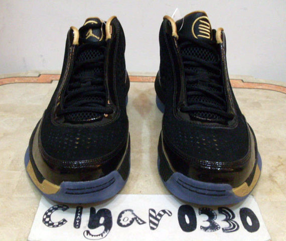 Air Jordan 2010 Team Black Metallic Gold Sample 3