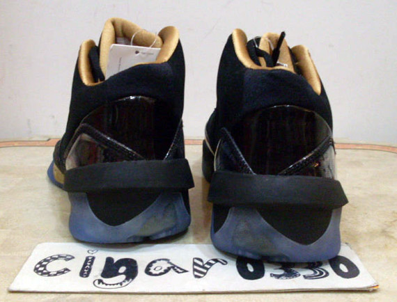 Air Jordan 2010 Team Black Metallic Gold Sample 4