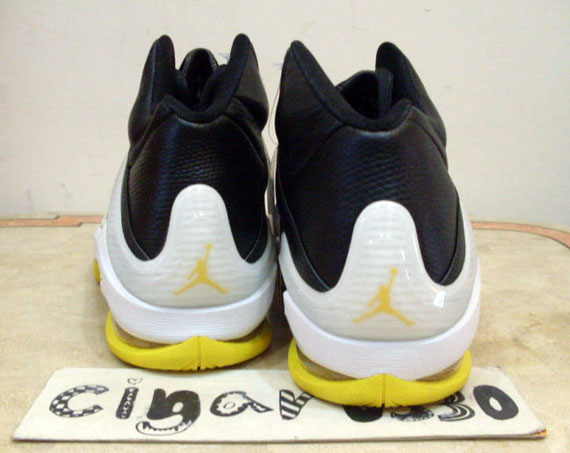 Air Jordan Carmichael Black Varsity Maize White 3