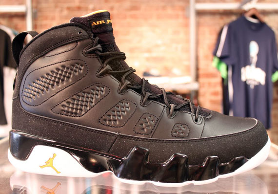 Air Jordan Ix Citrus Black West 04