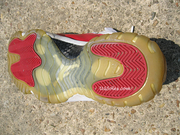 How To Clean Yellowing Yellow Sole Sea Glow 02