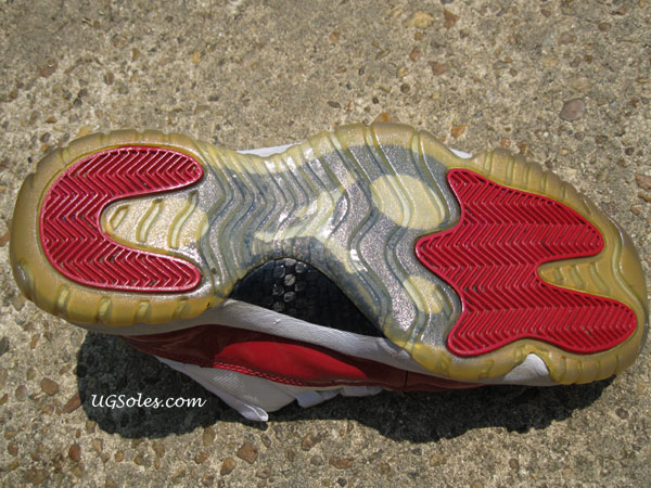 How To Clean Yellowing Yellow Sole Sea Glow 05
