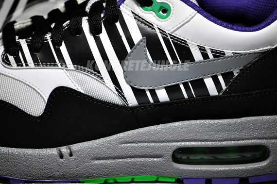 Nike Air Max 1 Sample Zebra Stripe 10