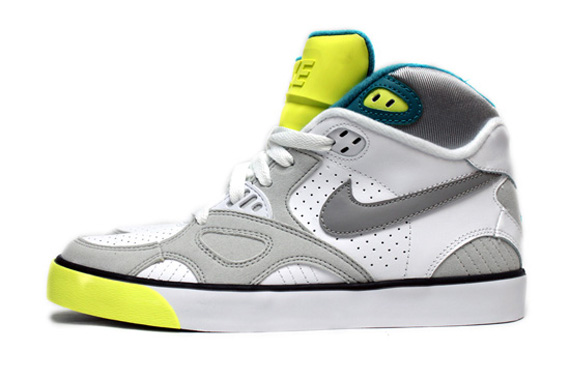 Nike Auto Trainer GS - White - Grey - Lemon - Green