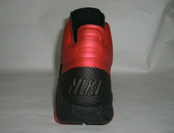 Nike Hyperfuse Black Red 05