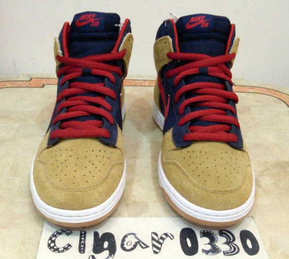 Nike Sb Dunk High Premium Dark Obsidian Varsity Red 3