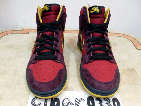 Nike Sb Dunk High Premium Iron Man Detailed Images 04