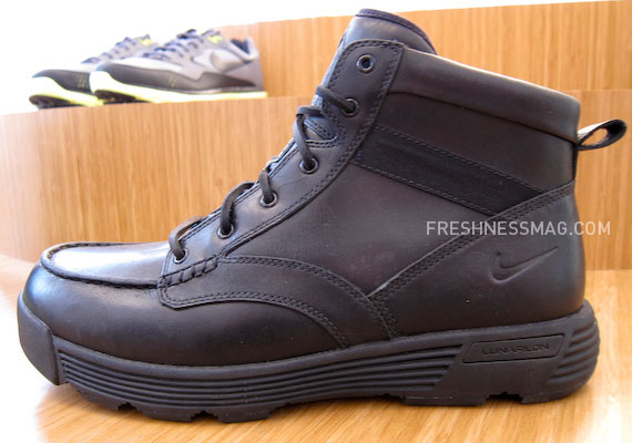 Nike Sportswear Fall Holiday 10 Footwear 99