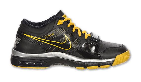 Nike Trainer Mid 12 Livestrong 03