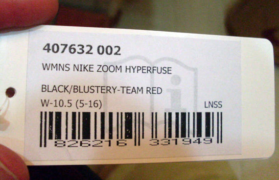 Nike Wmns Hyperfuse Black Blustery Team Red Sample 9