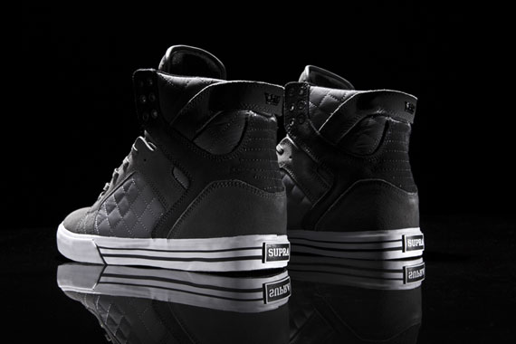 Supra Skytop Off Grey Suede 02