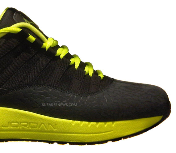 Air Jordan Comfort Vis 11 Anthracite Volt 3