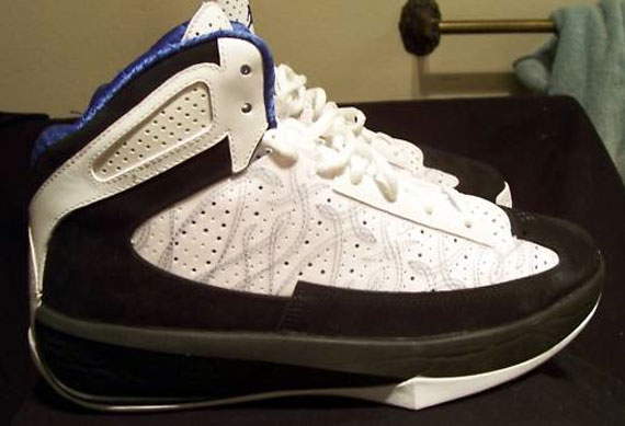 Air Jordan Icons White Varsity Royal Black Sample 1