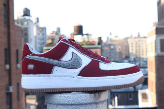 Nike Air Force 1 Low Premium Manhattan 1